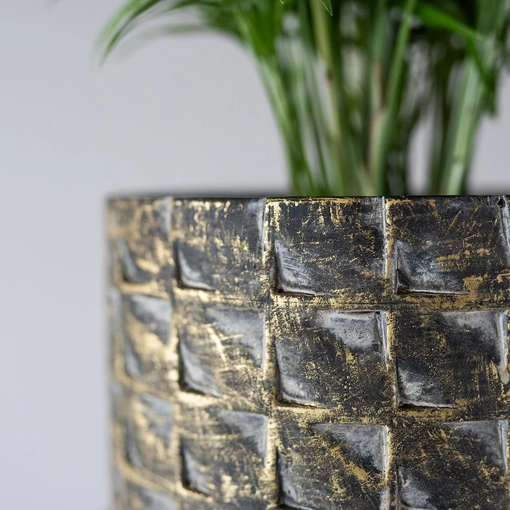 Jim Plant Pot - Earth 2 Jim Plant Pot - Earth - Image 2