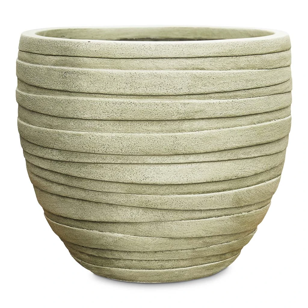 Tornado Couple Planter - Green 2 Tornado Couple Planter - Green - Image 2